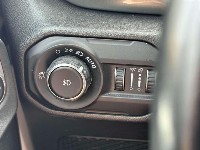 Photo of 2021 Bright White Clearcoat Jeep Wrangler Unlimited