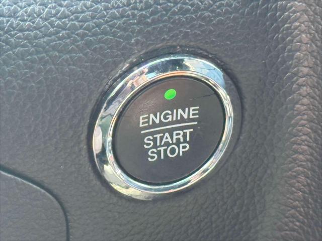Photo of 2017 Ingot Silver Lincoln Navigator