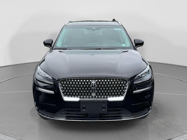 Photo of 2022 Infinite Black Metallic Clearcoat Lincoln Corsair