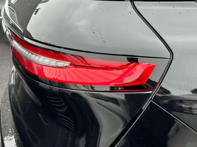Photo of 2022 Infinite Black Metallic Clearcoat Lincoln Corsair