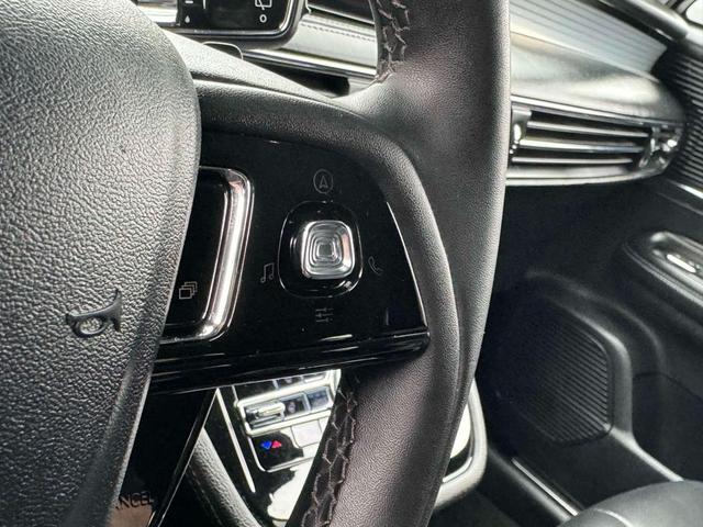 Photo of 2022 Infinite Black Metallic Clearcoat Lincoln Corsair