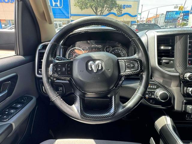 Photo of 2020 Granite Crystal Metallic Clearcoat RAM 1500