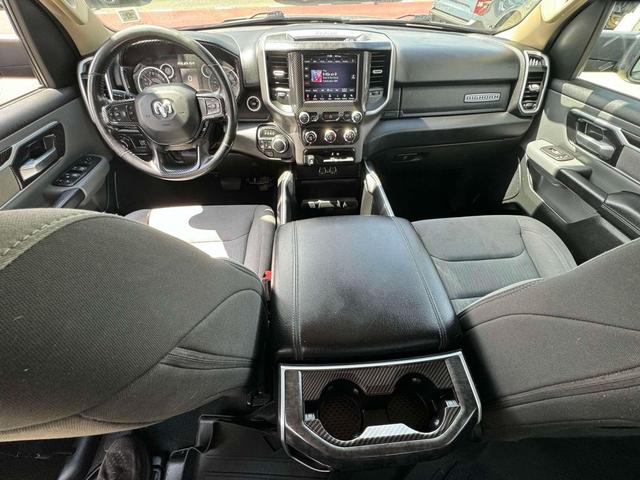 Photo of 2020 Granite Crystal Metallic Clearcoat RAM 1500