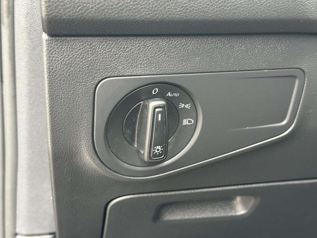 Photo of 2021 Atlantic Blue Metallic Volkswagen Tiguan
