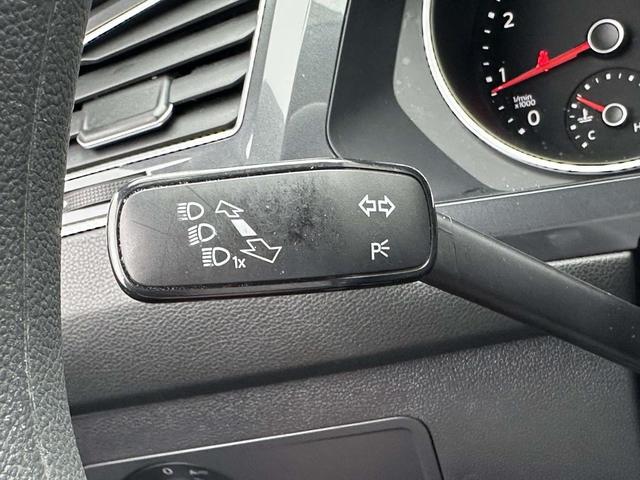 Photo of 2021 Atlantic Blue Metallic Volkswagen Tiguan