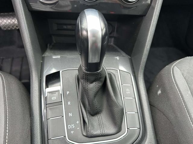 Photo of 2021 Atlantic Blue Metallic Volkswagen Tiguan