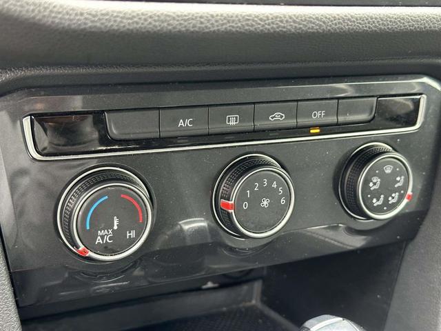 Photo of 2021 Atlantic Blue Metallic Volkswagen Tiguan