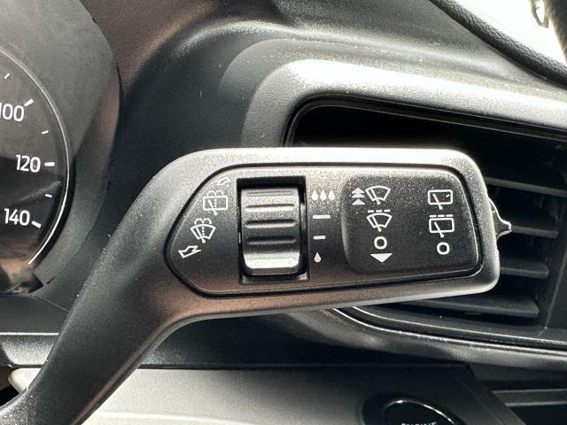 Photo of 2022 Carbonized Gray Metallic Ford Explorer