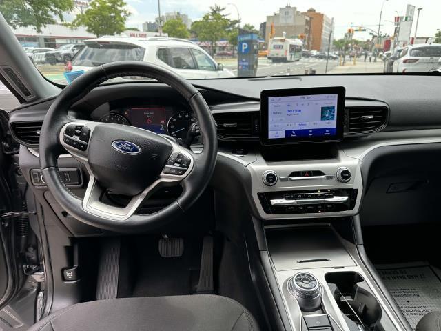 Photo of 2022 Carbonized Gray Metallic Ford Explorer