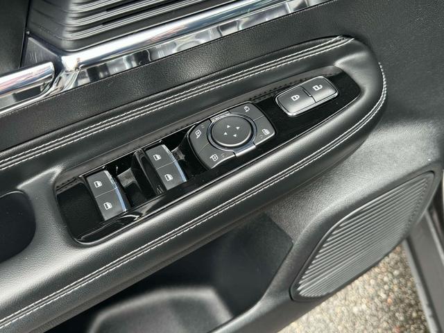 Photo of 2020 Magnetic Gray Lincoln Corsair