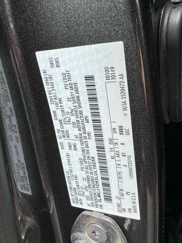 Photo of 2020 Magnetic Gray Lincoln Corsair