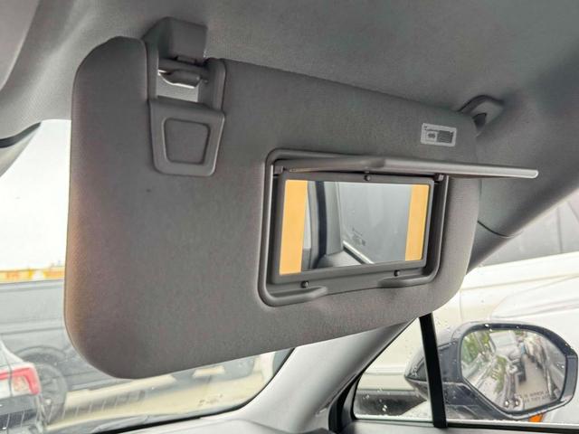 Photo of 2020 Magnetic Gray Lincoln Corsair