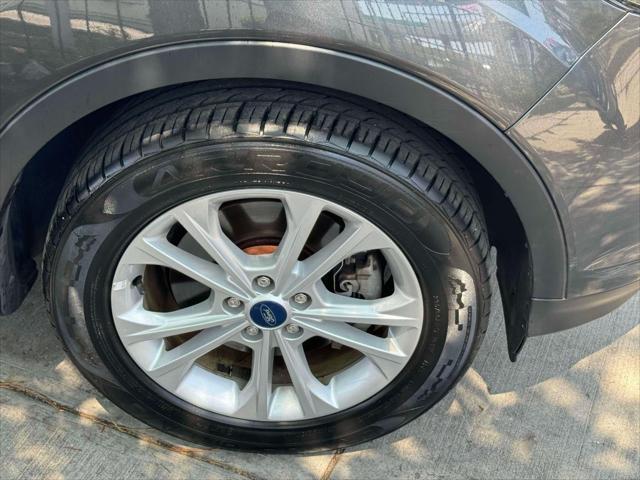 Photo of 2019 Magnetic Ford Escape