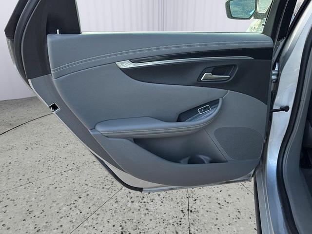 Photo of 2019 Silver Ice Metallic Chevrolet Impala