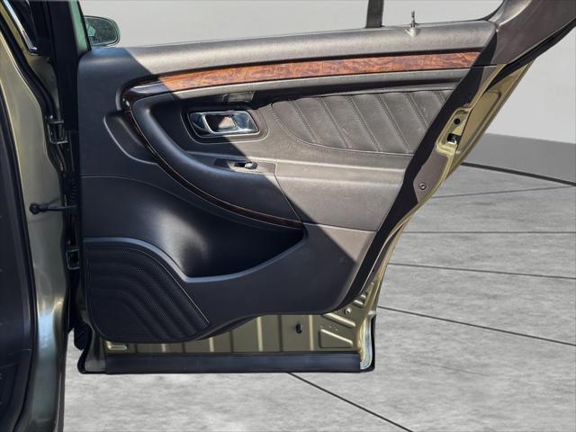 Photo of 2013 Ginger Ale Metallic Ford Taurus