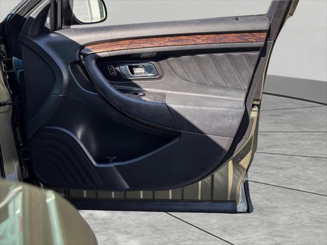 Photo of 2013 Ginger Ale Metallic Ford Taurus