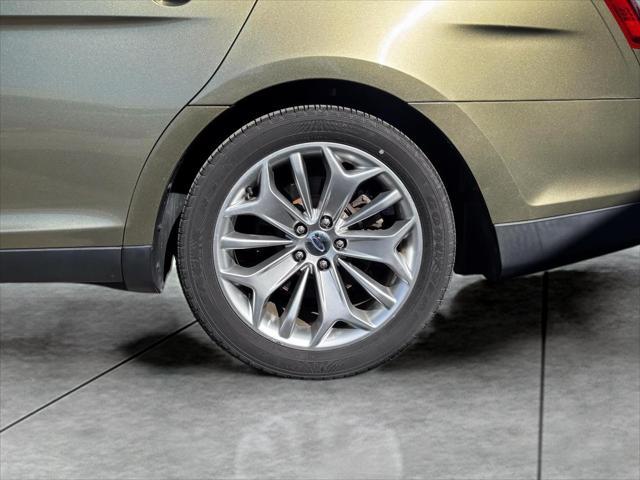 Photo of 2013 Ginger Ale Metallic Ford Taurus