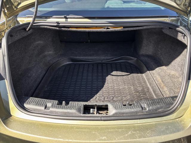 Photo of 2013 Ginger Ale Metallic Ford Taurus