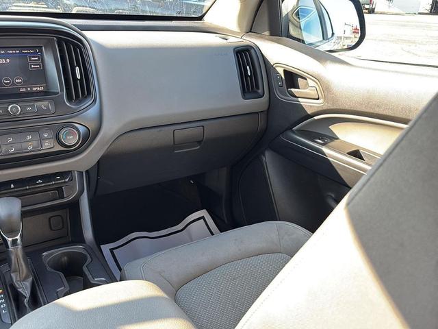 Photo of 2022 Summit White Chevrolet Colorado