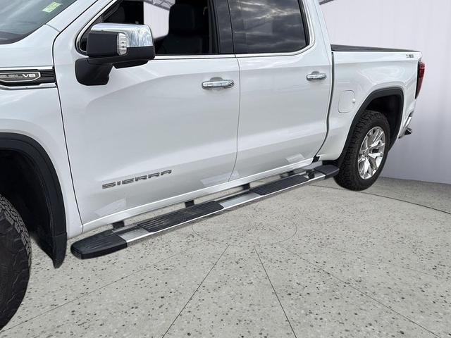 Photo of 2022 Summit White GMC Sierra 1500