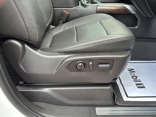 Photo of 2022 Summit White GMC Sierra 1500