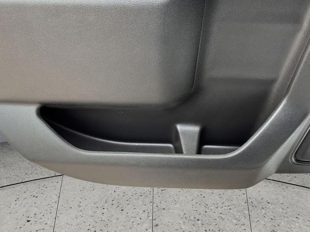 Photo of 2022 Summit White GMC Sierra 1500