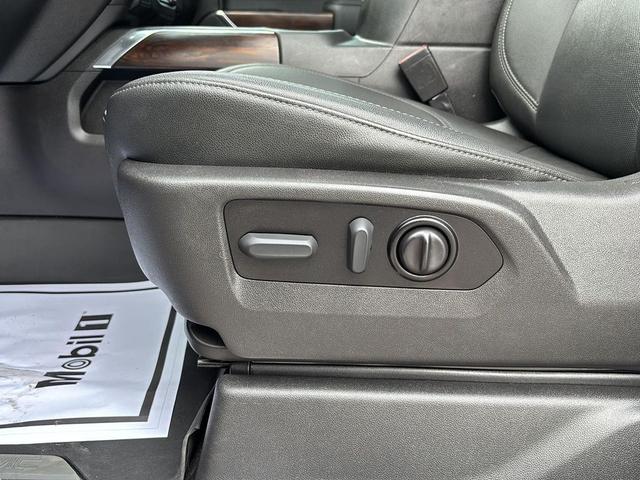 Photo of 2022 Summit White GMC Sierra 1500