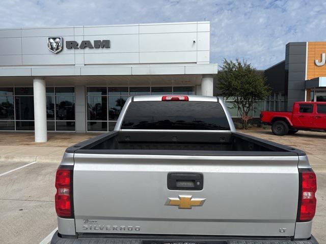 Photo of 2018 Silver Ice Metallic Chevrolet Silverado 1500