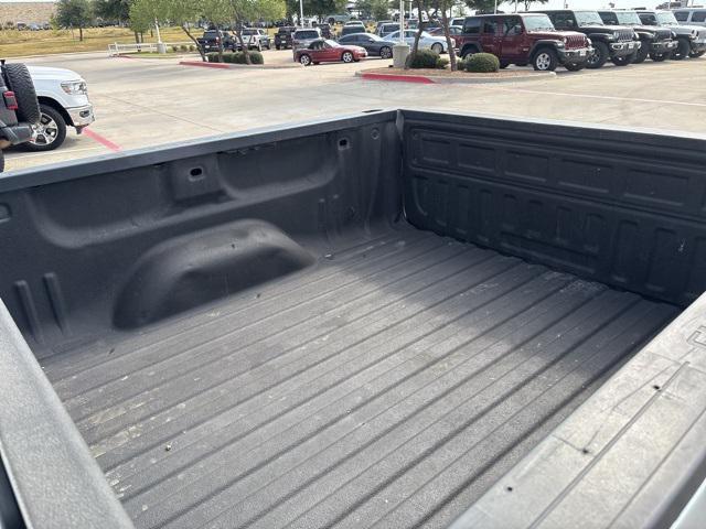 Photo of 2018 Silver Ice Metallic Chevrolet Silverado 1500