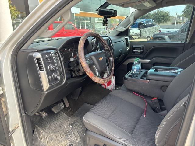 Photo of 2018 Silver Ice Metallic Chevrolet Silverado 1500