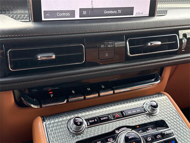 Photo of 2021 Infinite Black Lincoln Aviator