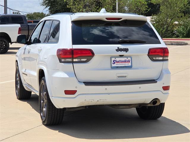 Photo of 2021 Bright White Clearcoat Jeep Grand Cherokee