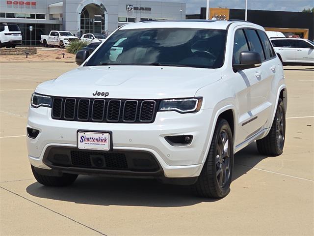 Photo of 2021 Bright White Clearcoat Jeep Grand Cherokee