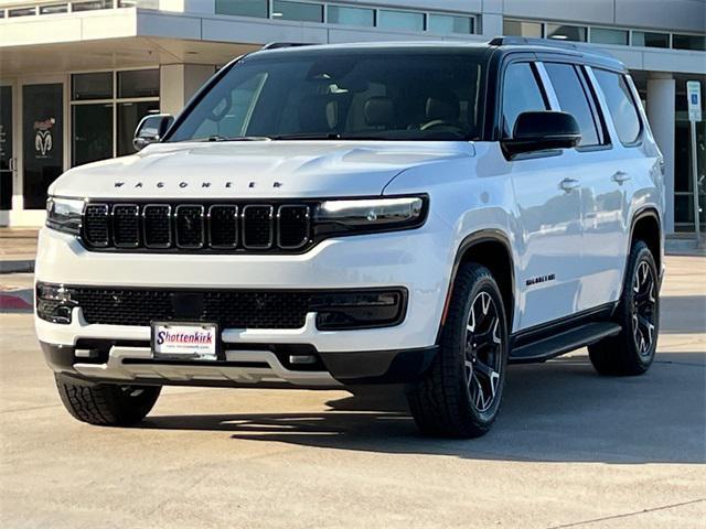 Photo of 2025 Bright White Clearcoat Jeep Wagoneer
