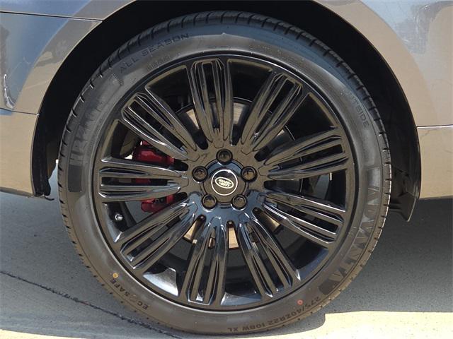 Photo of 2018 Silver Land Rover Range Rover Sport
