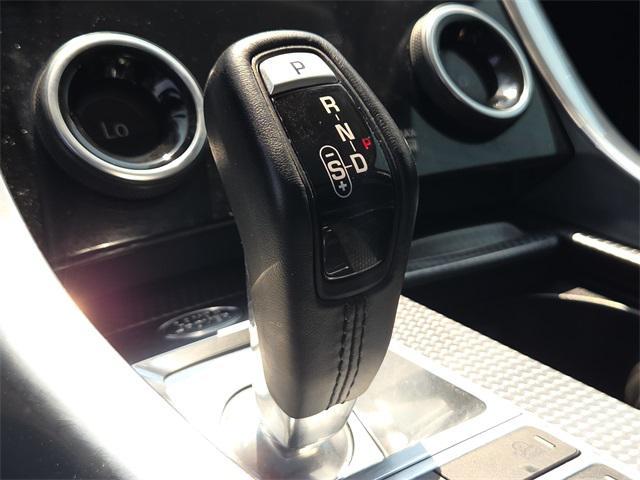 Photo of 2018 Silver Land Rover Range Rover Sport