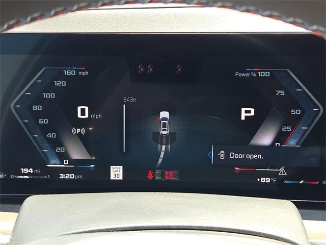 Photo of 2025 Mineral White Metallic BMW X7