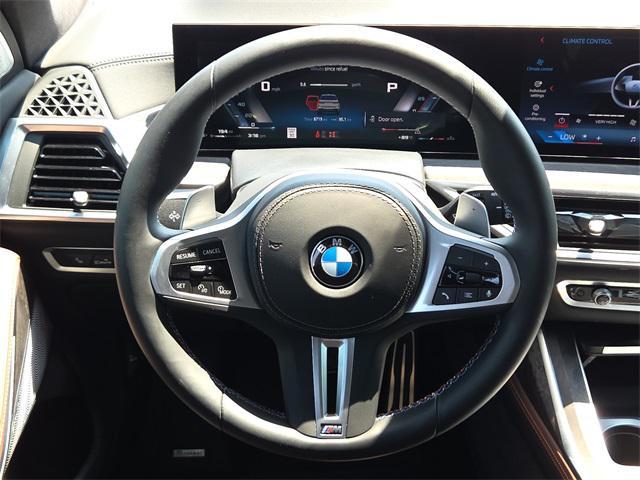 Photo of 2025 Mineral White Metallic BMW X7