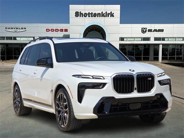 2025 BMW X7