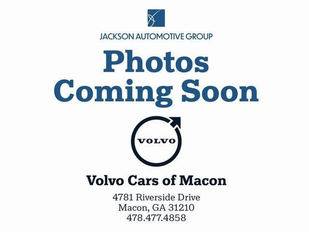 Photo of 2022 Birch Light Metallic Volvo XC90