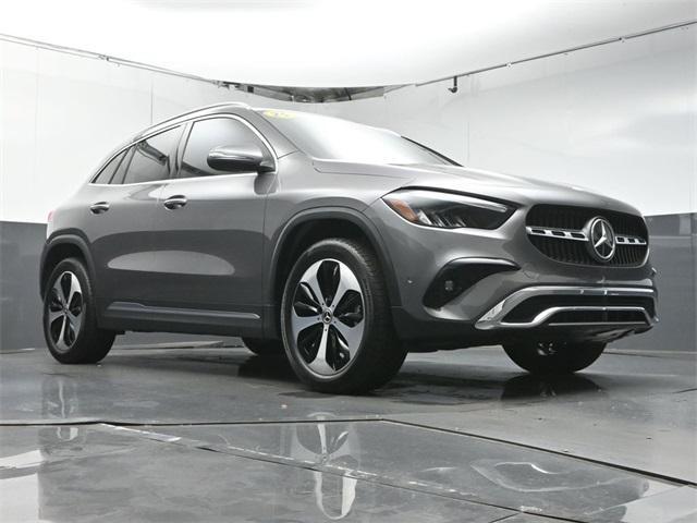 Photo of 2025 Mountain Gray Metallic Mercedes-Benz GLA 250
