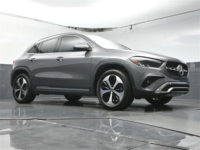 Photo of 2025 Mountain Gray Metallic Mercedes-Benz GLA 250