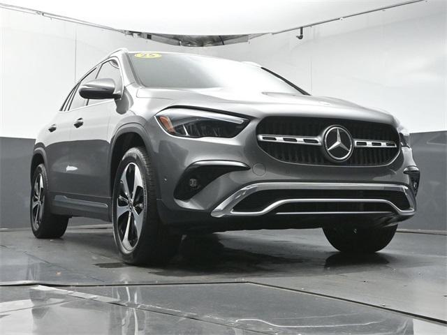 Photo of 2025 Mountain Gray Metallic Mercedes-Benz GLA 250