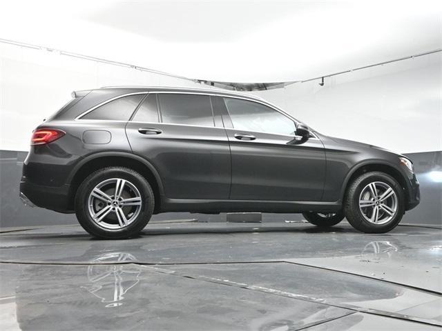 Photo of 2022 Graphite Gray Metallic Mercedes-Benz GLC 300