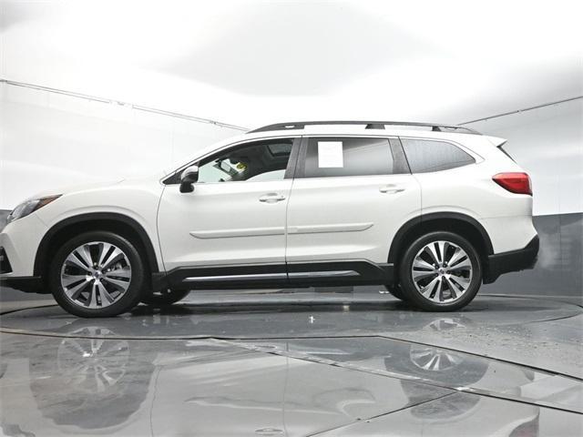 Photo of 2021 Crystal White Pearl Subaru Ascent