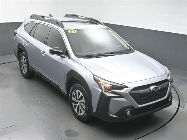 Photo of 2025 Ice Silver Metallic Subaru Outback