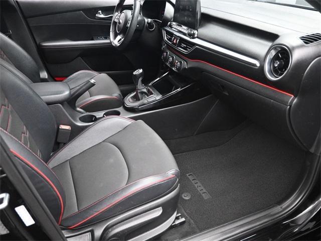 Photo of 2021 Aurora Black Pearl Kia Forte