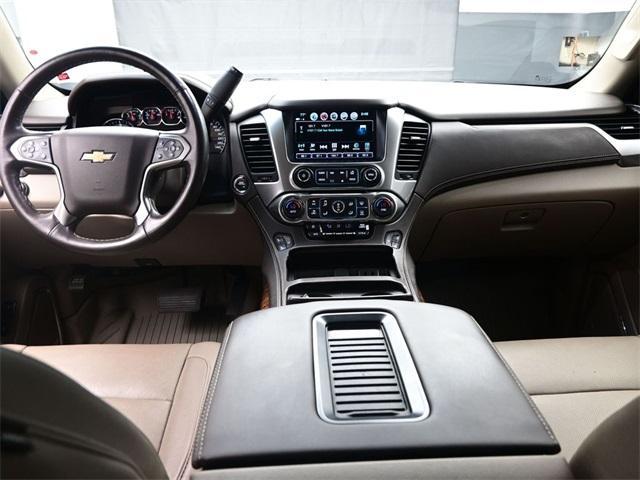 Photo of 2020 Iridescent Pearl Tricoat Chevrolet Tahoe