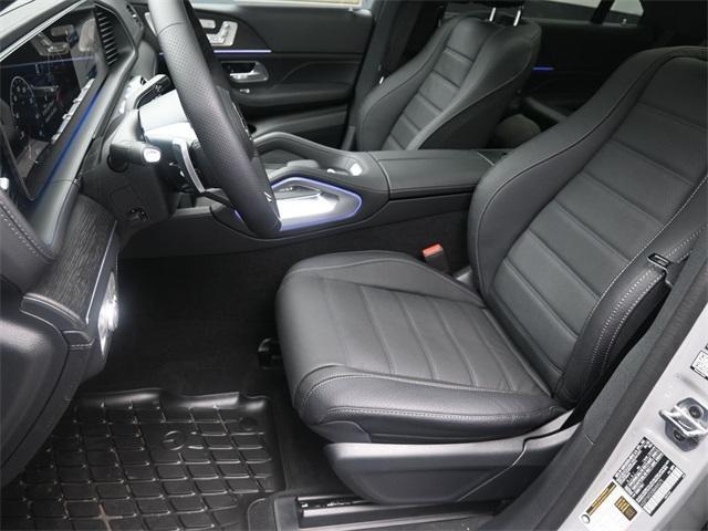 Photo of 2025 Alpine Gray Mercedes-Benz GLS 450