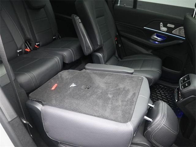 Photo of 2025 Alpine Gray Mercedes-Benz GLS 450